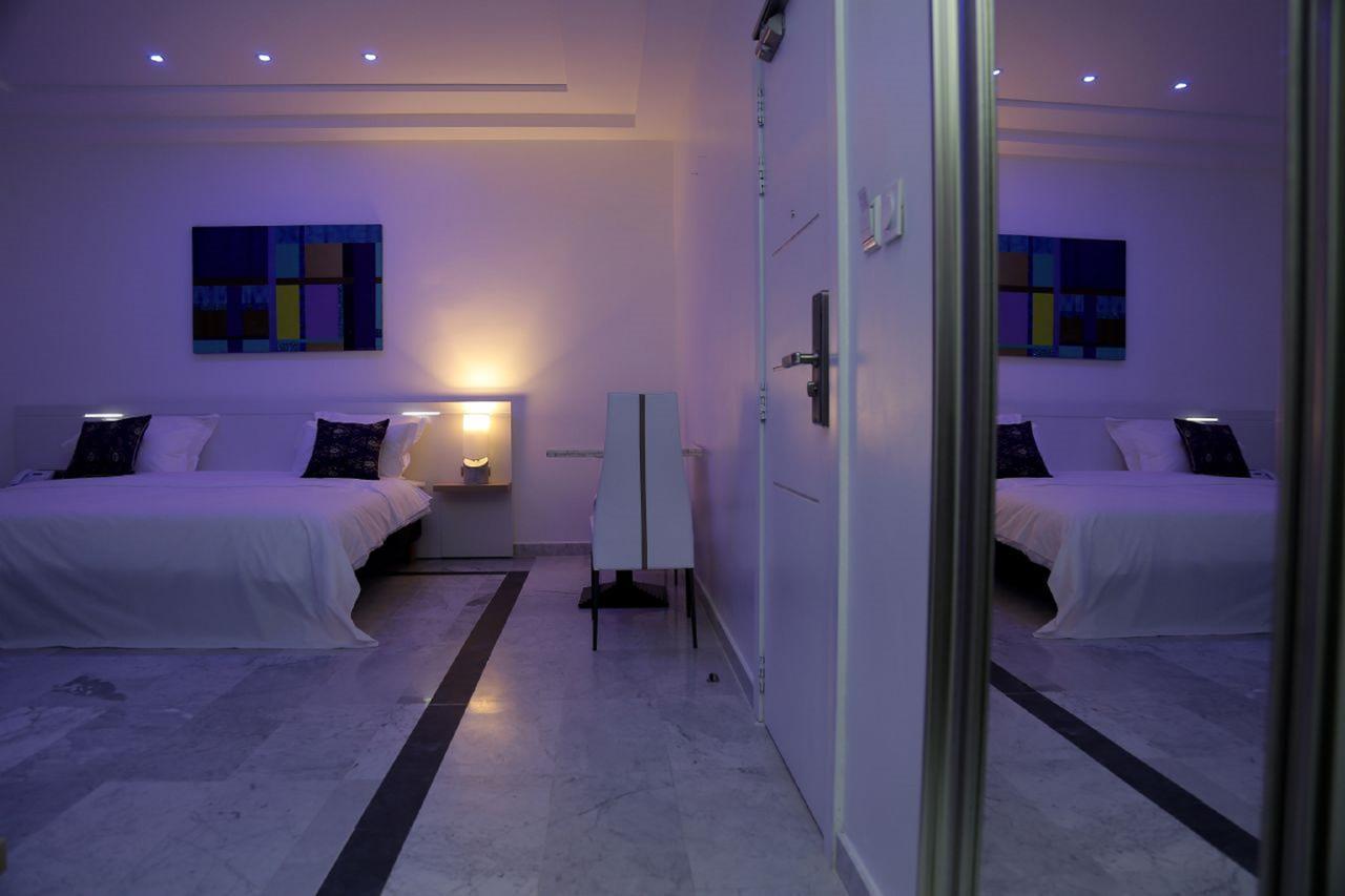 Hôtel Ahoefa King Salomon Garden Lomé Extérieur photo