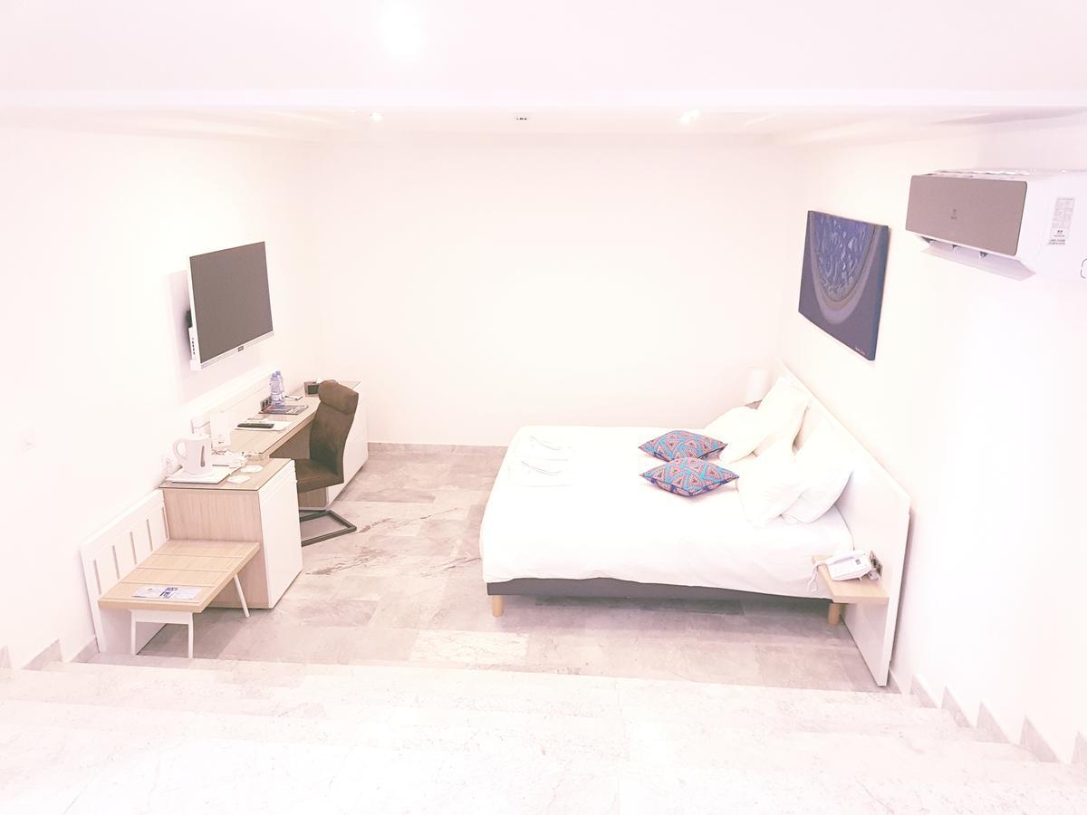 Hôtel Ahoefa King Salomon Garden Lomé Extérieur photo